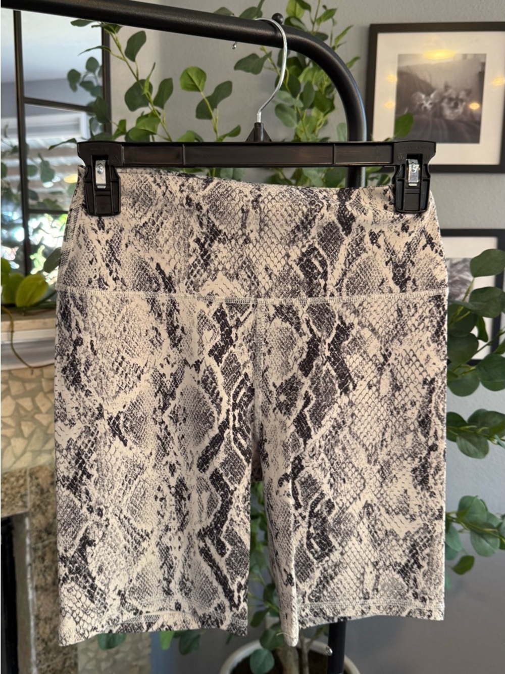 ALO Yoga Snake-Print Shorts in Black and Cream